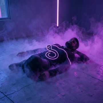 Bitlo.ru - Душит Змея